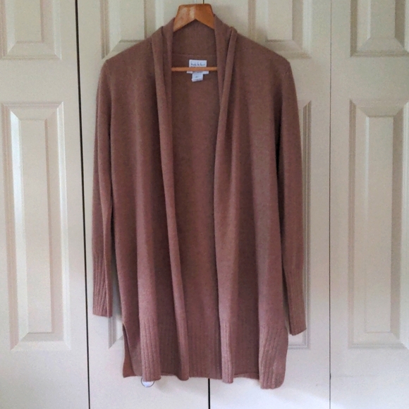 Nicole Miller Sweaters - Nicole Miller 100% Cashmere Cardigan in Camel Size S